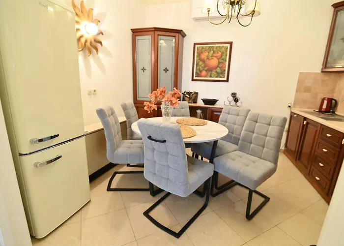 Luxury Zogan Apartmán *