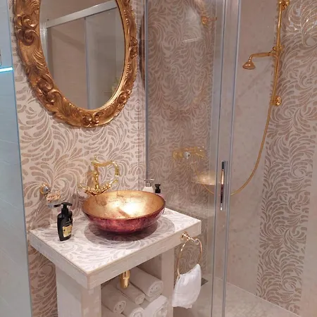Luxury Zogan *